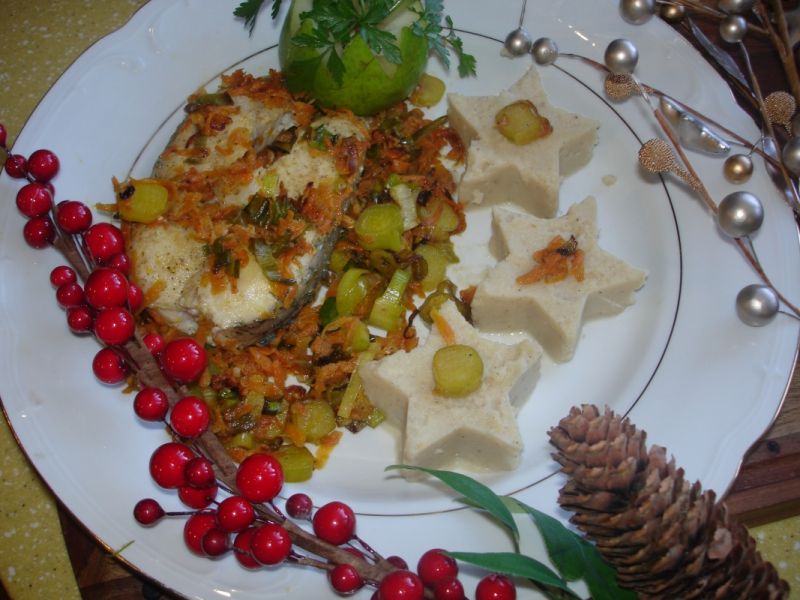 Szczupak z gruszkowo-selerowym puree  Szczupak z gruszkowo-selerowym puree