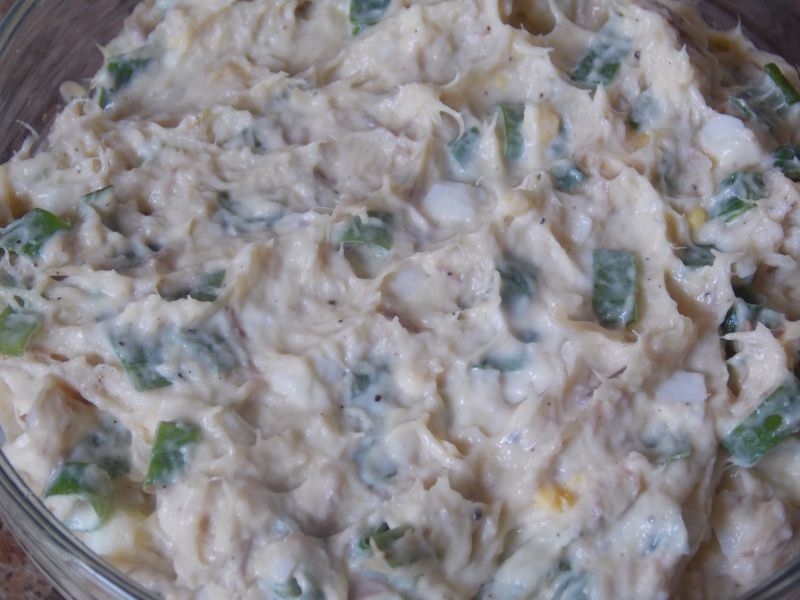 Szczypiorkowa pasta z makreli