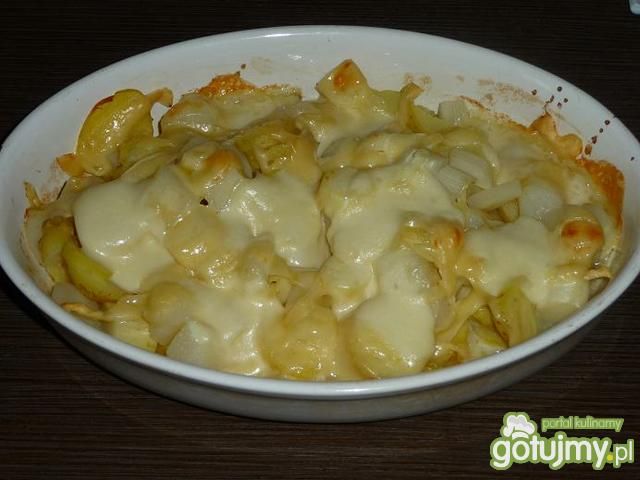 Szparagi zapiekane z ziemniakami młodymi