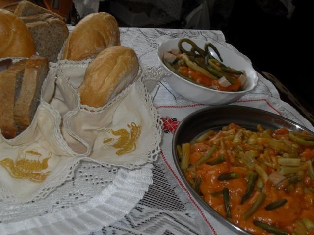 Szparagowa fasolka w sosie pomidorowym   Szparagowa fasolka w sosie pomidorowym