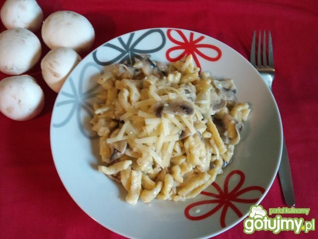 Szpecle w sosie pieczarkowym