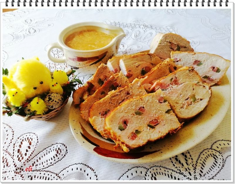 Szpikowana świąteczna szynka Eli