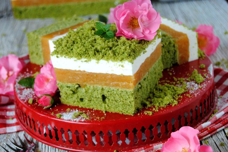 Szpinakowa szarlotka  Szpinakowa szarlotka