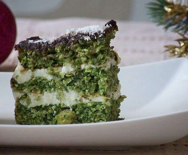 Szpinakowe ciasto Bounty z ciecierzycą