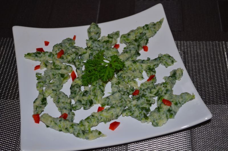 Szpinakowe kluseczki Szpinakowe kluseczki