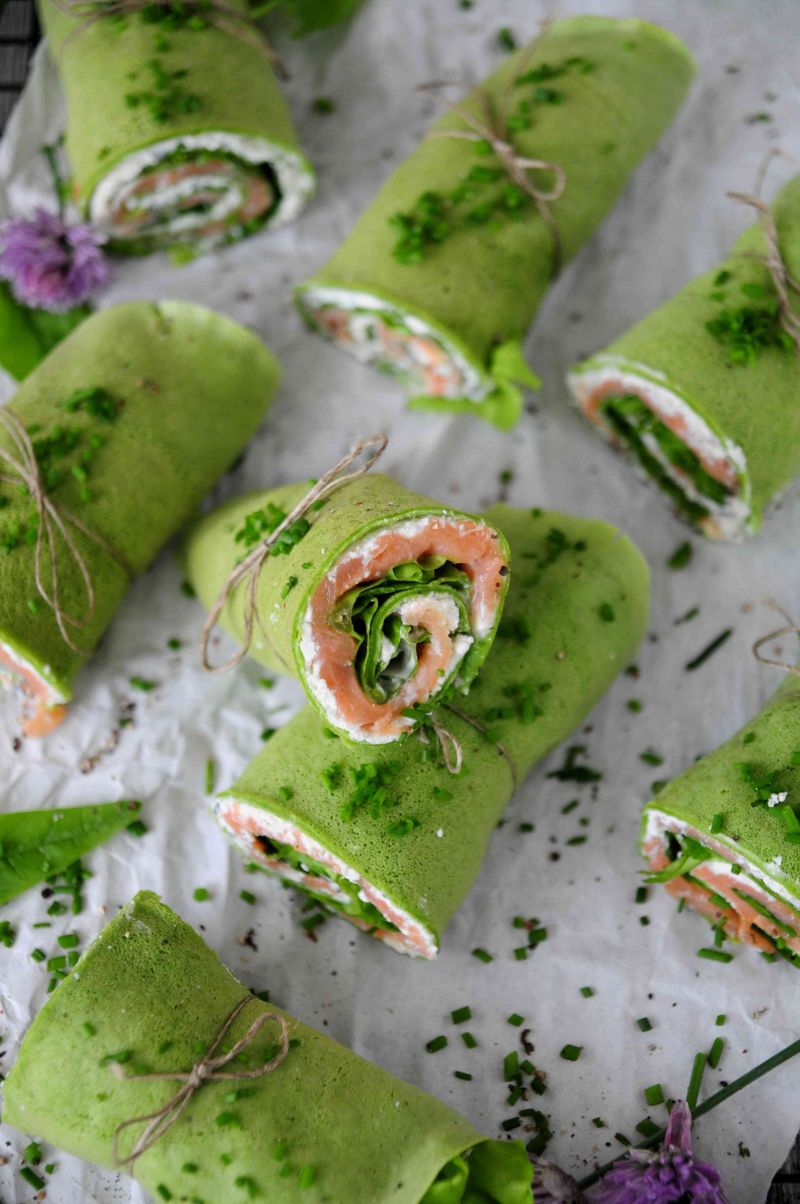 Szpinakowe naleśniki z łososiem