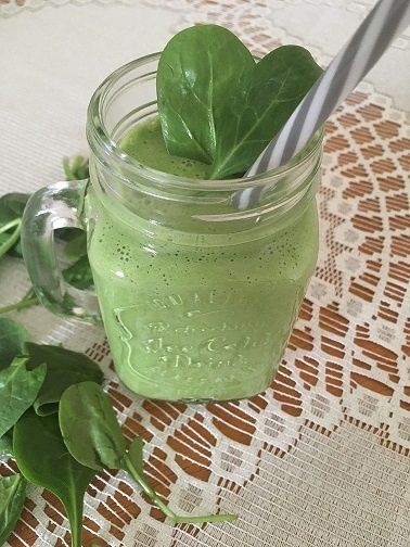Szpinakowe smoothie z jabłkiem