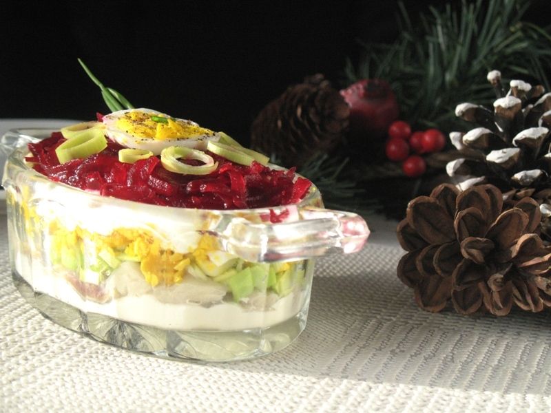 Szuba czyli kresowa sałatka śledziowa Szuba czyli kresowa sałatka śledziowa