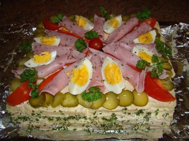 Szwedzki tort kanapkowy Szwedzki tort kanapkowy