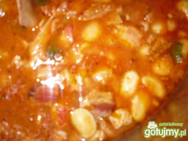 Szybka fasolka po bretońsku. Szybka fasolka po bretońsku.