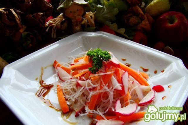 Szybka lekka sałatka chińska  Szybka lekka sałatka chińska