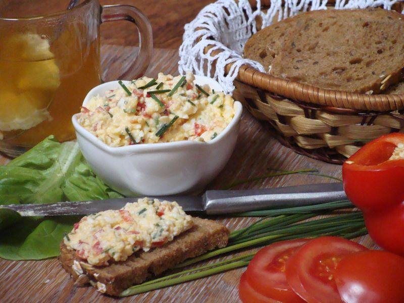 Szybka pasta jajeczna  Szybka pasta jajeczna