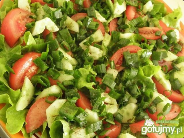 Szybka sałatka na grill.