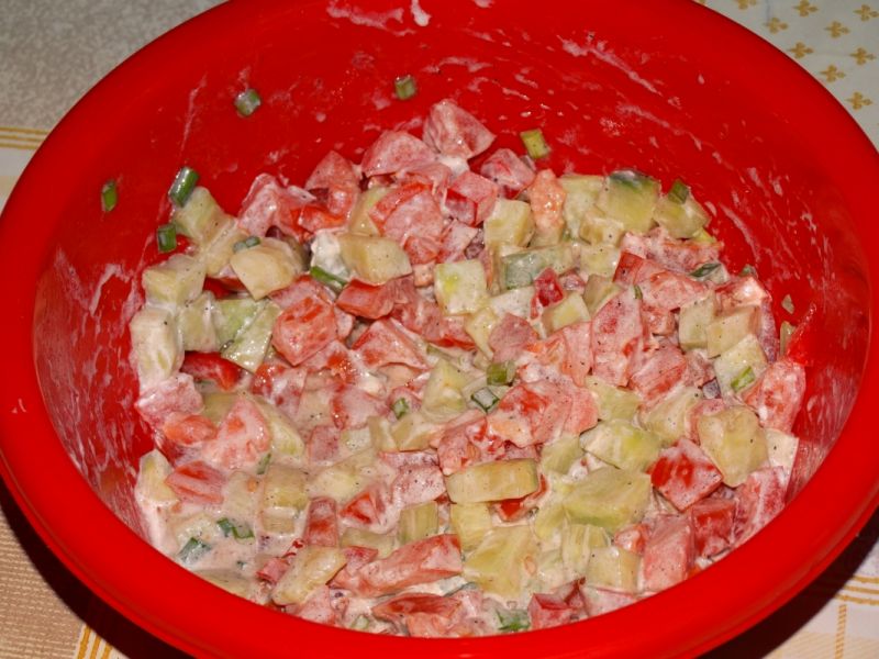 Szybka sałatka obiadowa