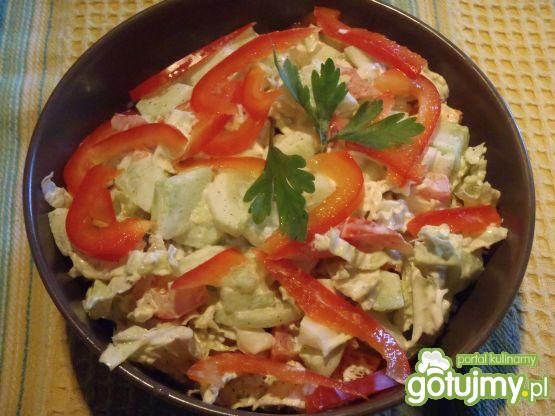 Szybka sałatka z pekinką