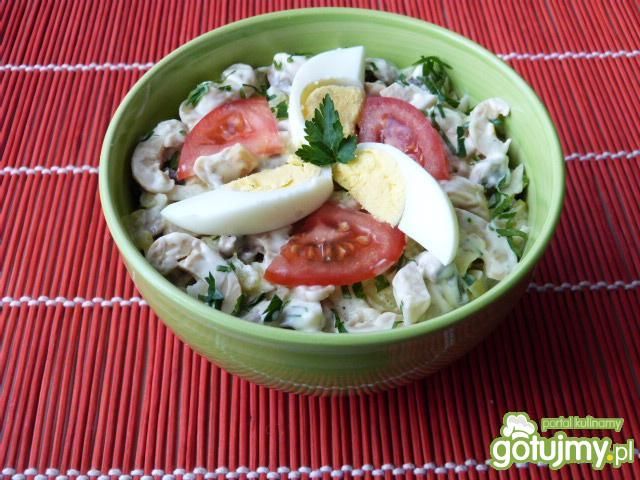 Szybka sałatka z pieczarek  Szybka sałatka z pieczarek
