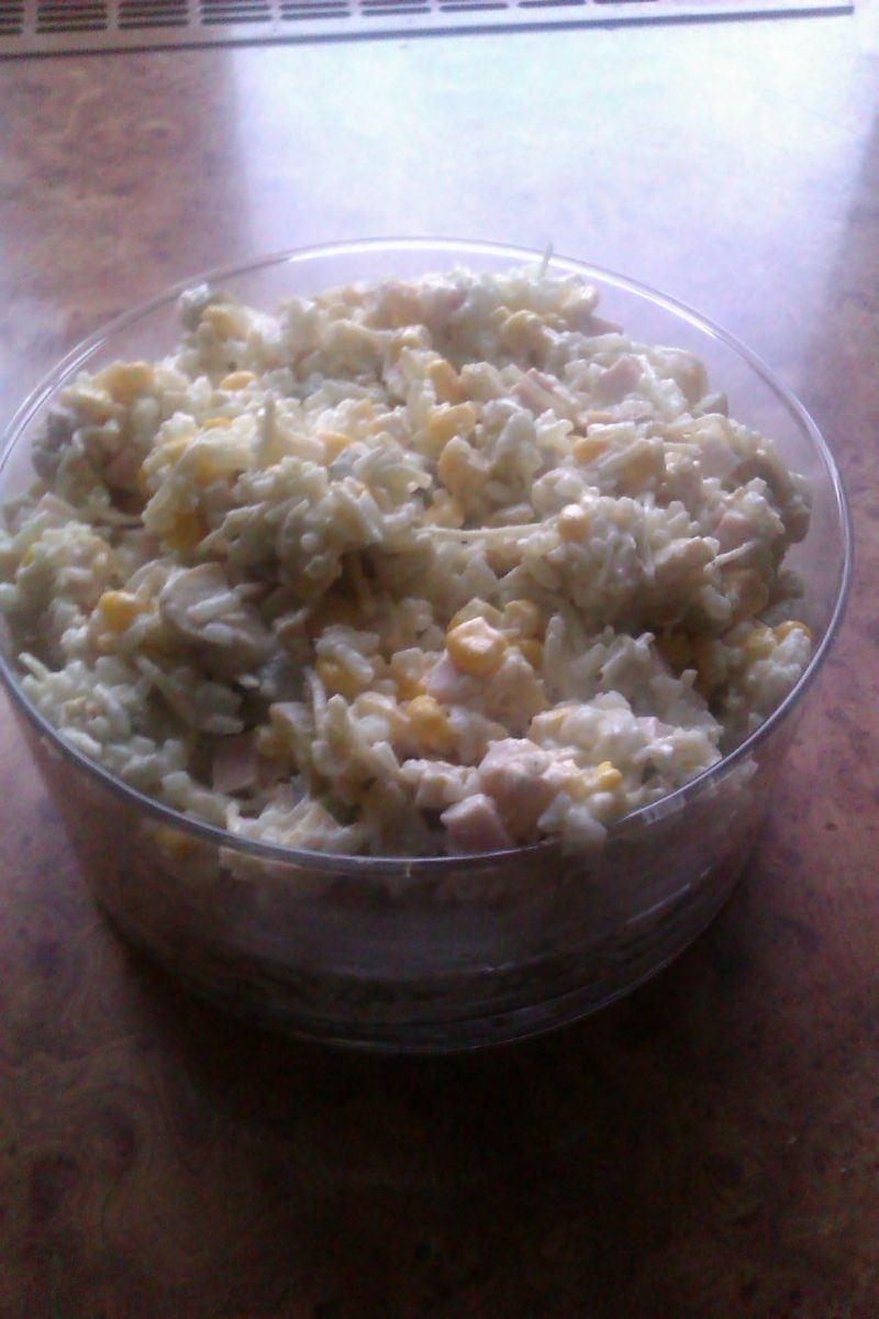 Szybka sałatka z ryżem Szybka sałatka z ryżem