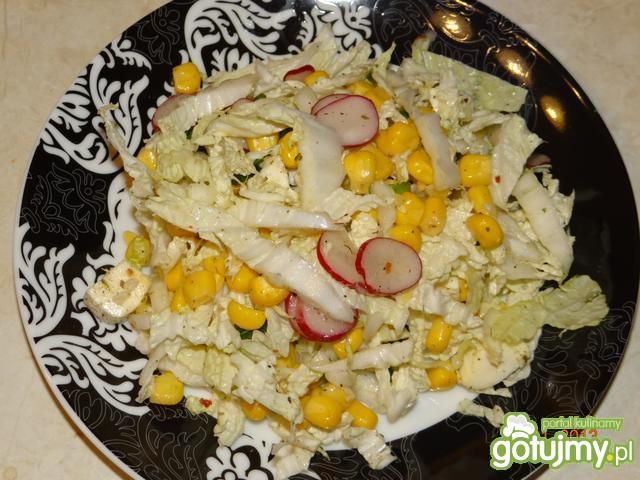 Szybka surówka z pekinki