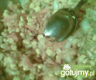 Szybka surówka - zdrowo i syto.