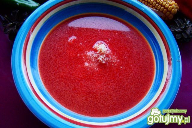 Szybki barszcz z ziemniakami i kuskusem