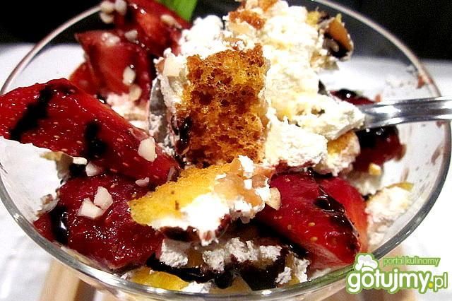 Szybki deser truskawkowy, Szybki deser truskawkowy,