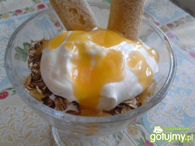 Szybki deser z płatkami owsianymi