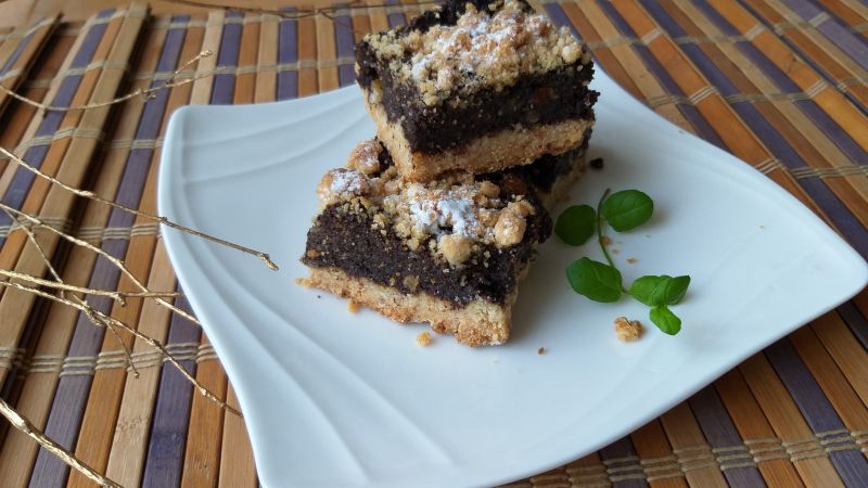 Szybki makowiec na kruchym spodzie