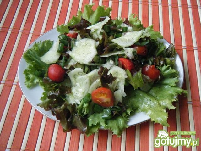 Szybki mix sałatkowy do obiadu