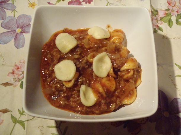 Szybki obiad z sosem bolognese Szybki obiad z sosem bolognese