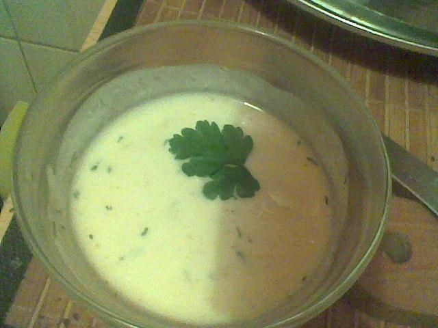 Szybki sos sałatkowy