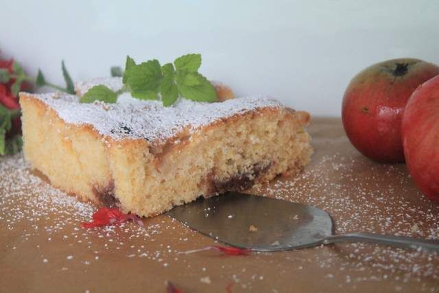 Szybkie ciasto ucierane z owocami