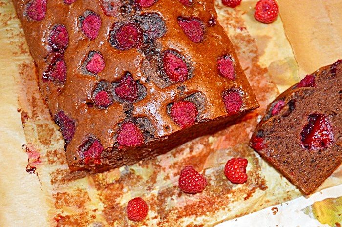 Szybkie ciasto z malinami