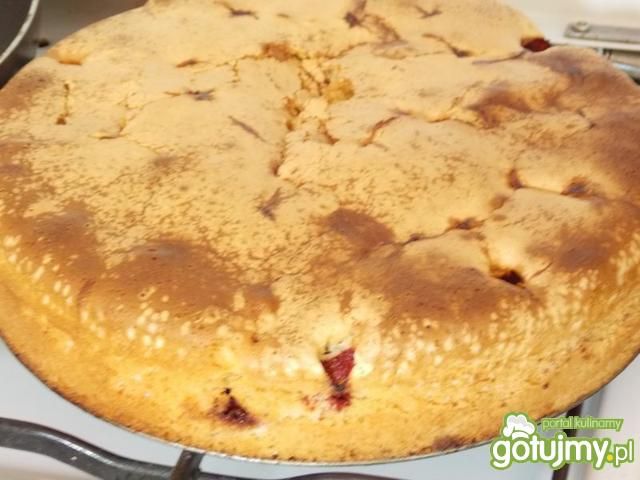 Szybkie ciasto z truskawkami 4 Szybkie ciasto z truskawkami 4