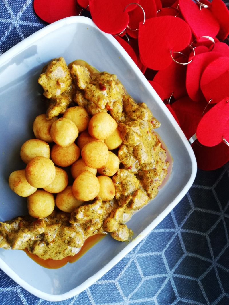 Szybkie Curry z kurczakiem na walentynki