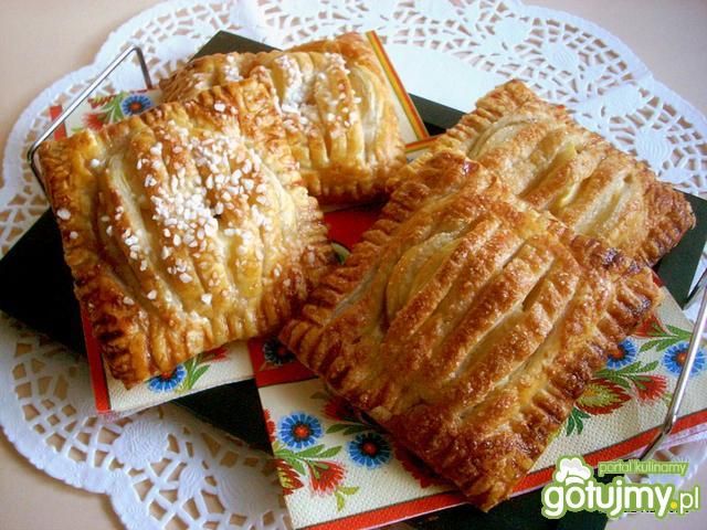 Szybkie francuskie ciastka z jabłkiem Szybkie francuskie ciastka z jabłkiem