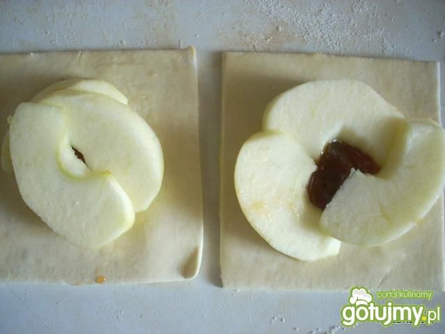 Szybkie francuskie ciastka z jabłkiem