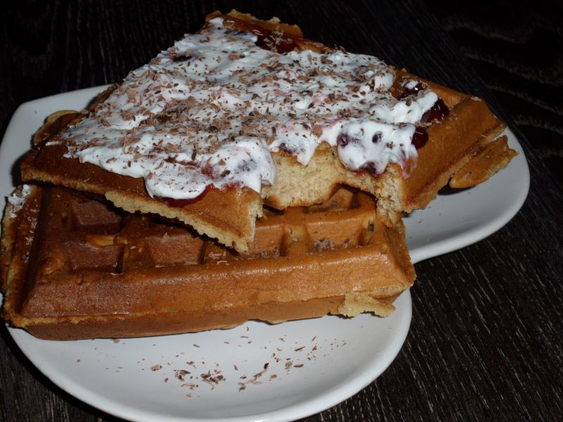 Szybkie gofry drożdżowe Szybkie gofry drożdżowe