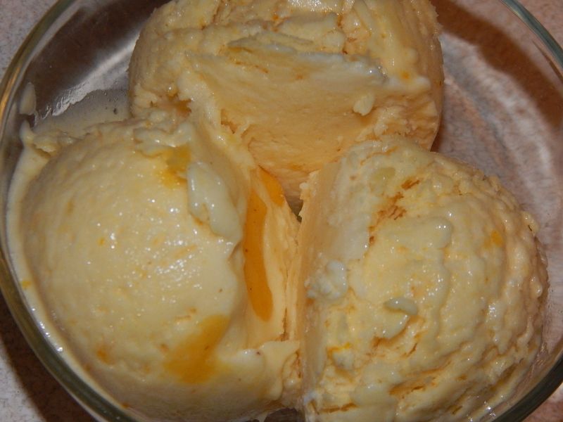 Szybkie lody brzoskwiniowe Szybkie lody brzoskwiniowe