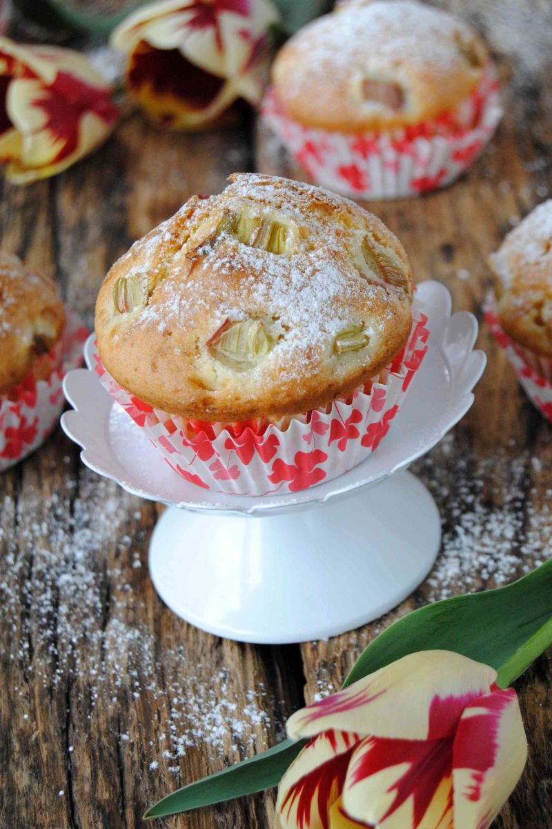 Szybkie muffinki z rabarbarem Szybkie muffinki z rabarbarem