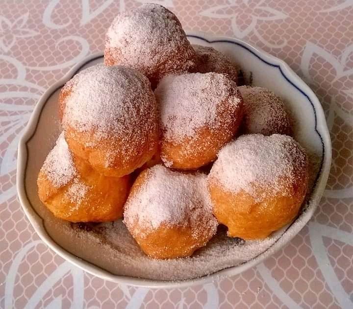 Szybkie pączki twarogowe Szybkie pączki twarogowe