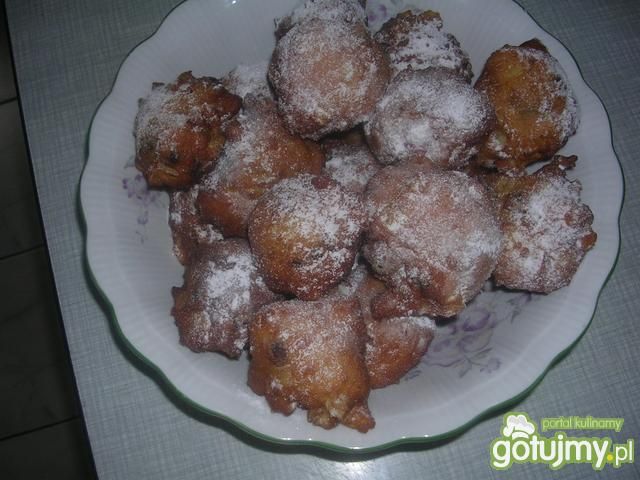 Szybkie pączki z bakaliami Szybkie pączki z bakaliami