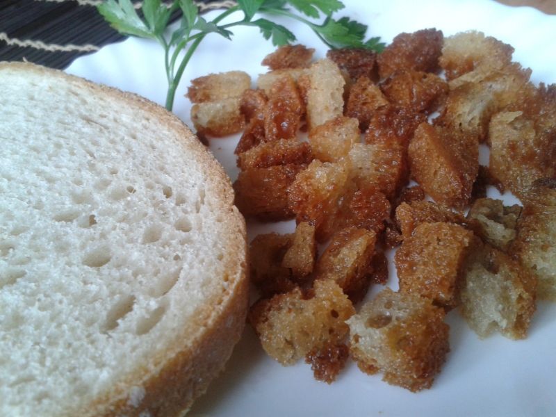 Szybkie , proste grzanki chlebowe