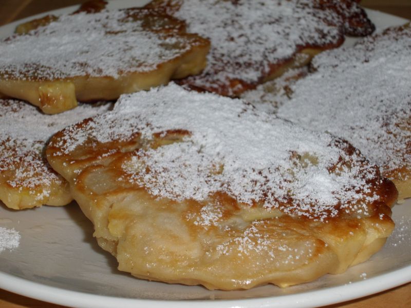 Szybkie racuszki z jabłkami