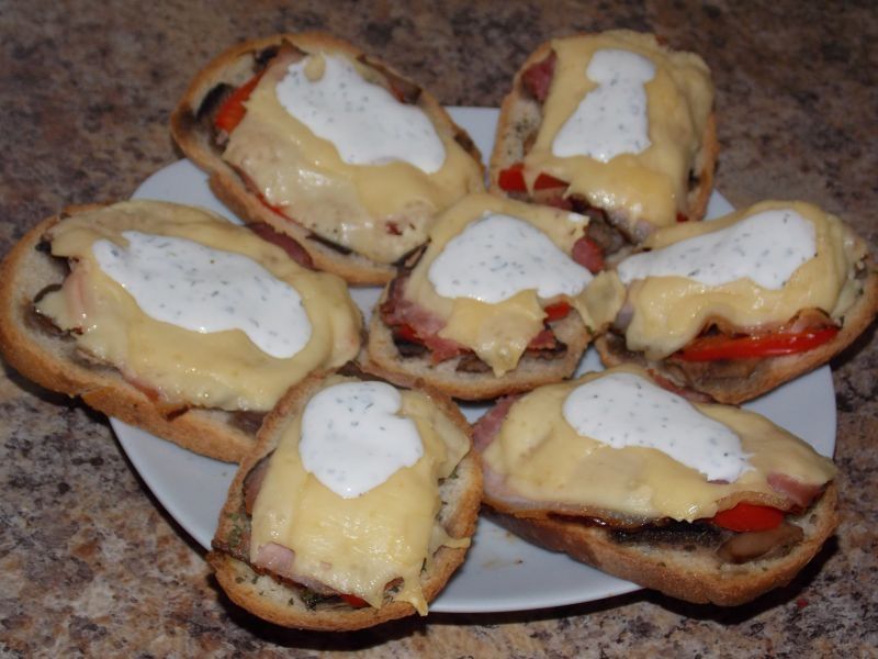 Szybkie zapiekanki Szybkie zapiekanki