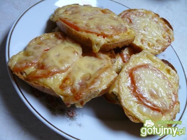 Szybkie zapiekanki. Szybkie zapiekanki.