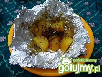 Szybkie ziołowe ziemniaki z grilla Szybkie ziołowe ziemniaki z grilla