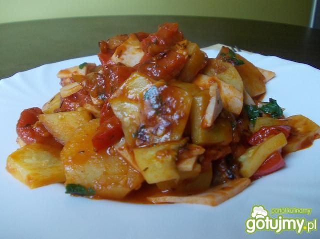 szynka duszona z warzywami