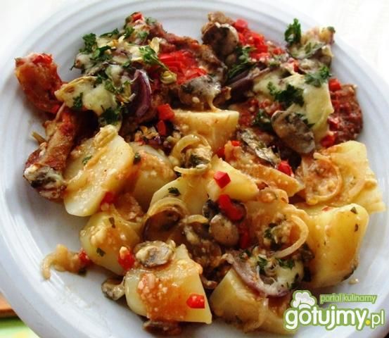 Szynka pod kolorowa pierzynka Szynka pod kolorowa pierzynka