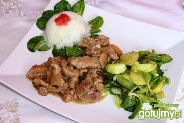 Szynka w bulionetce pieczeniowej