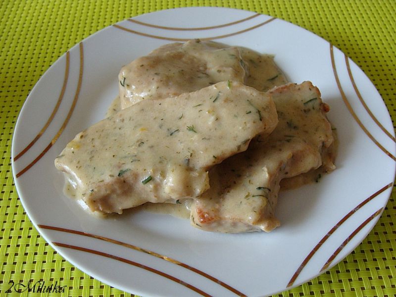 Szynka w chrzanowo-koperkowym sosie Szynka w chrzanowo-koperkowym sosie